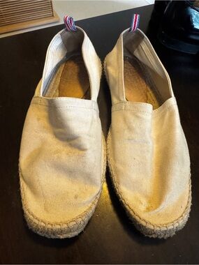 Castaner Canvas Espadrilles in Beige